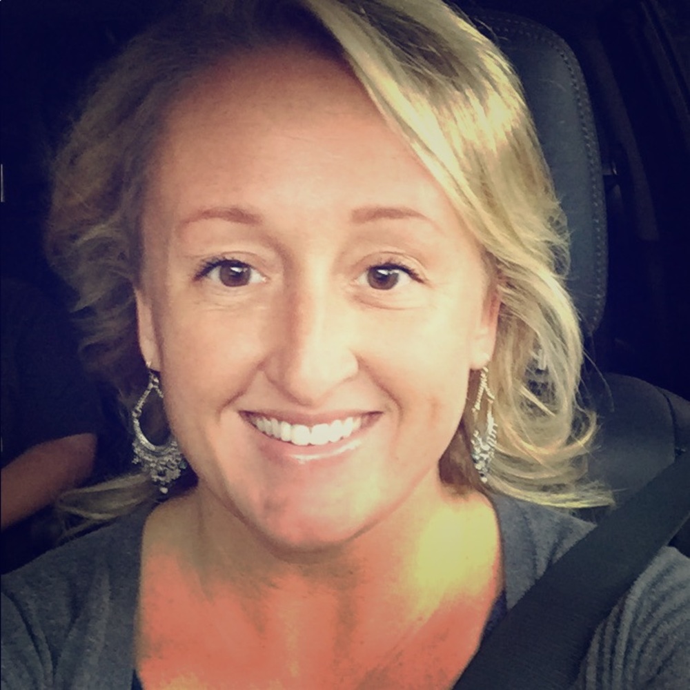 Meet your Posher, Kerri